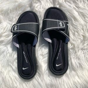 Nike sandals